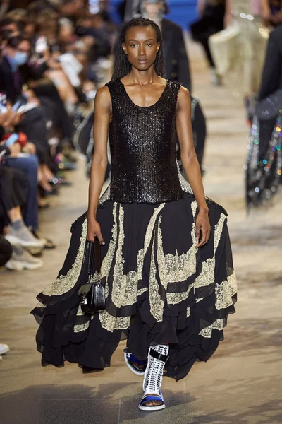 Look 6